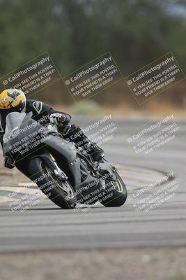 media/Sep-21-2025-Race Pace (Sun) [[98bf33ef95]]/Non Verified/4-Turn 3 (910am)/